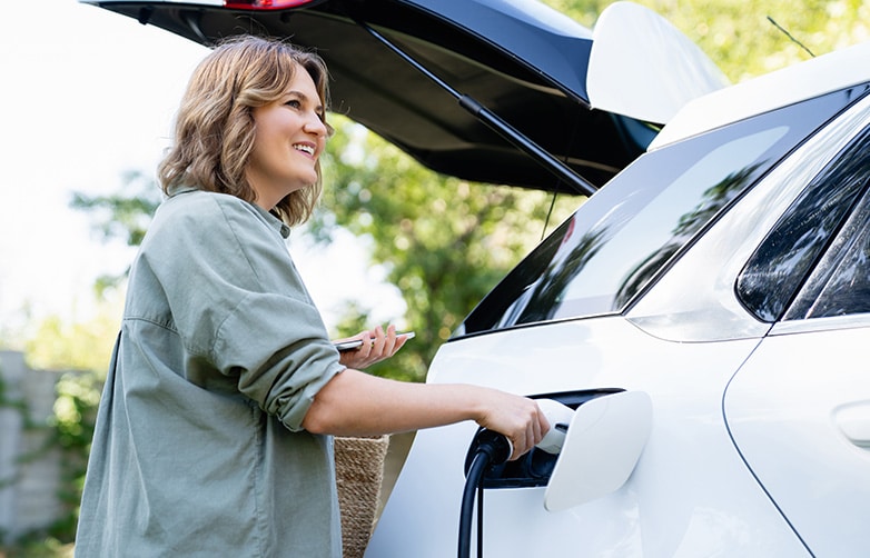 Parkplätze mit Ladeinfrastruktur für Elektrofahrzeuge